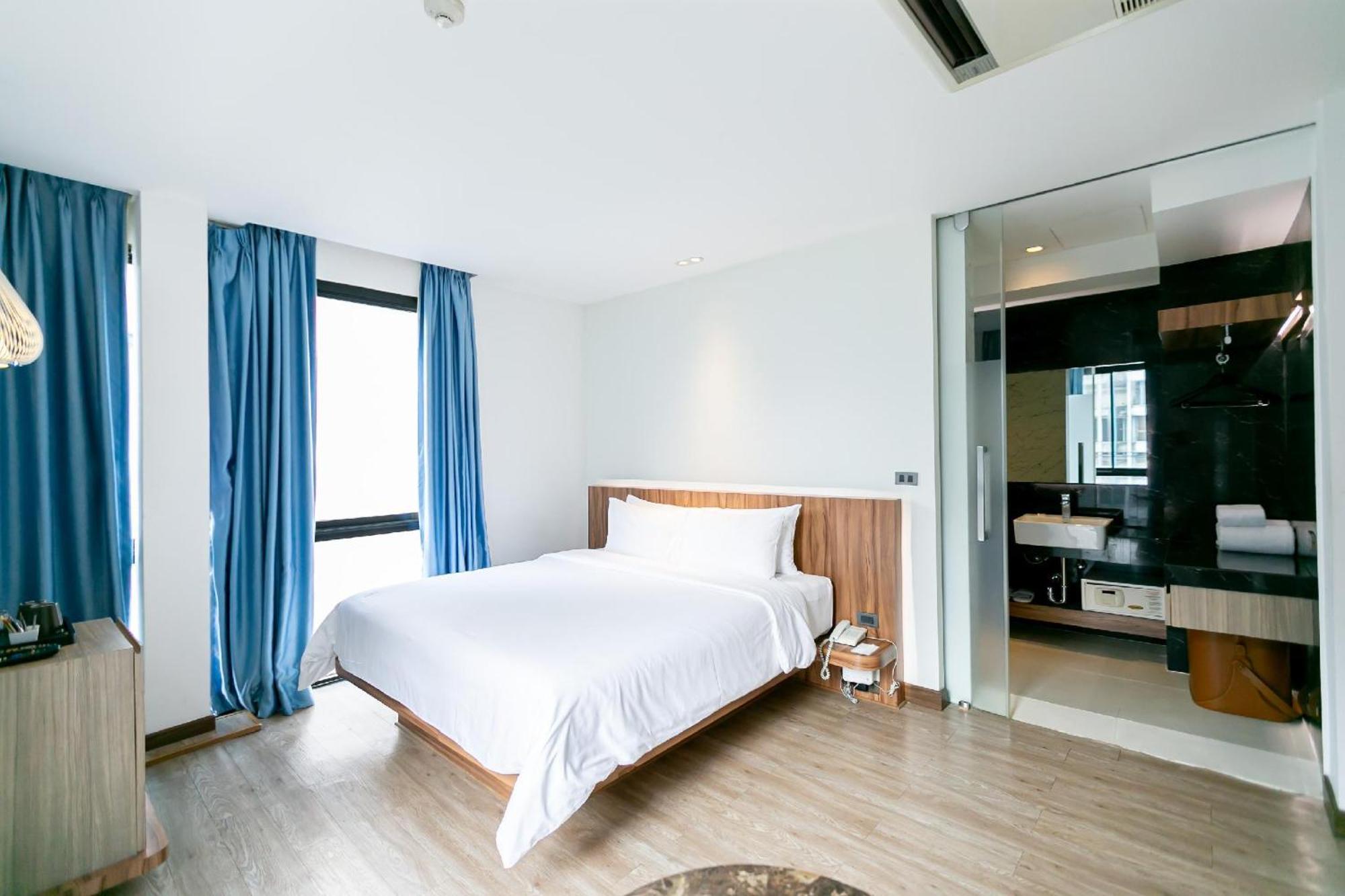 Uno Express Hotel Bangkok Kültér fotó